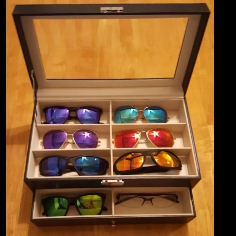 Sunglasses Kit/Organizer! Works well!